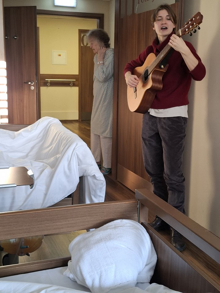 Zpívání s kytarou